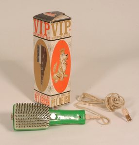 VIP PEt Brush cropped